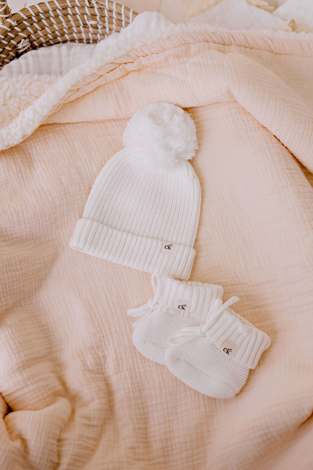 Baby Knit Booties - Snow