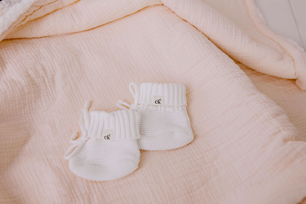 Baby Knit Booties - Snow