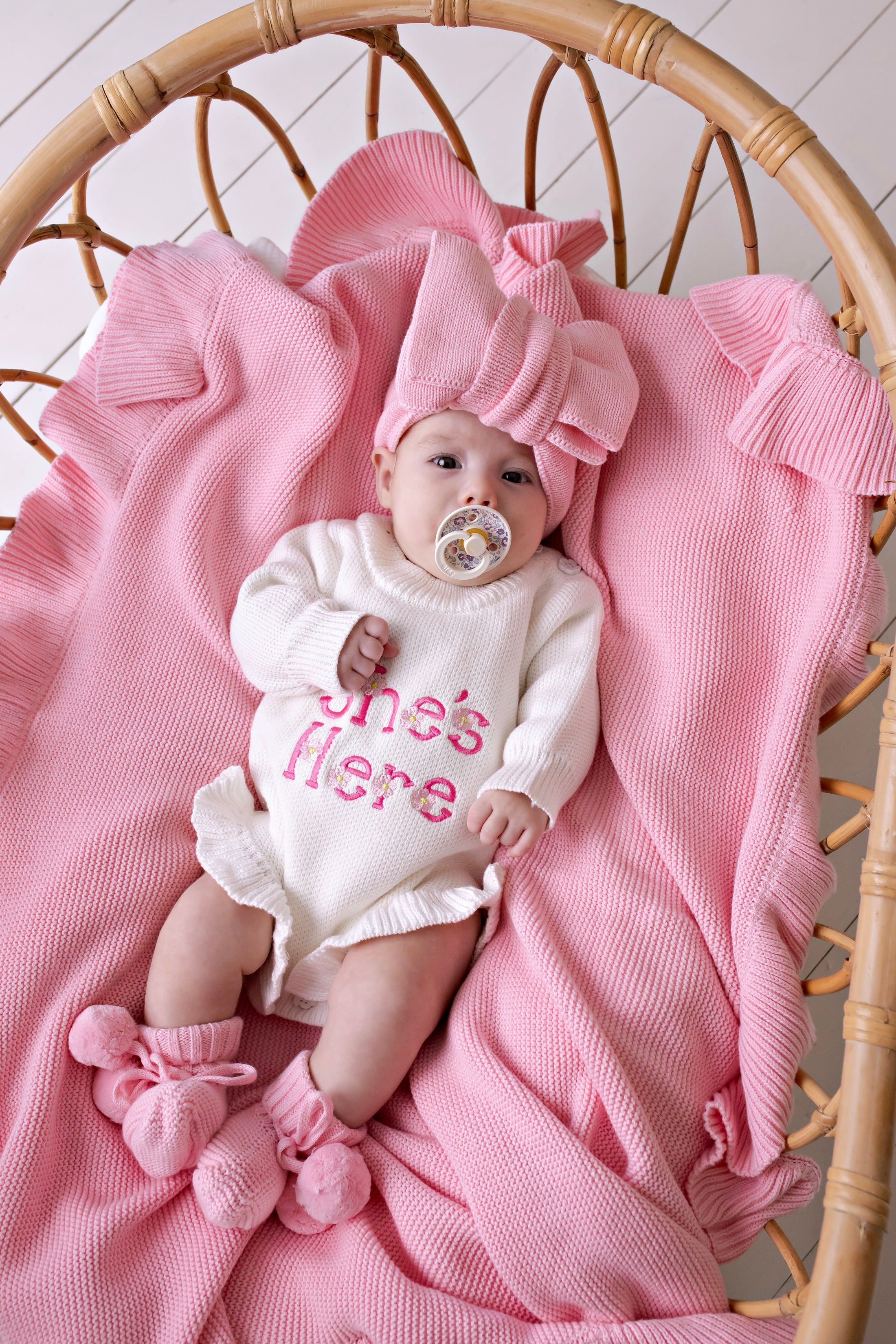 Frilly Knit Blanket | Cotton Candy