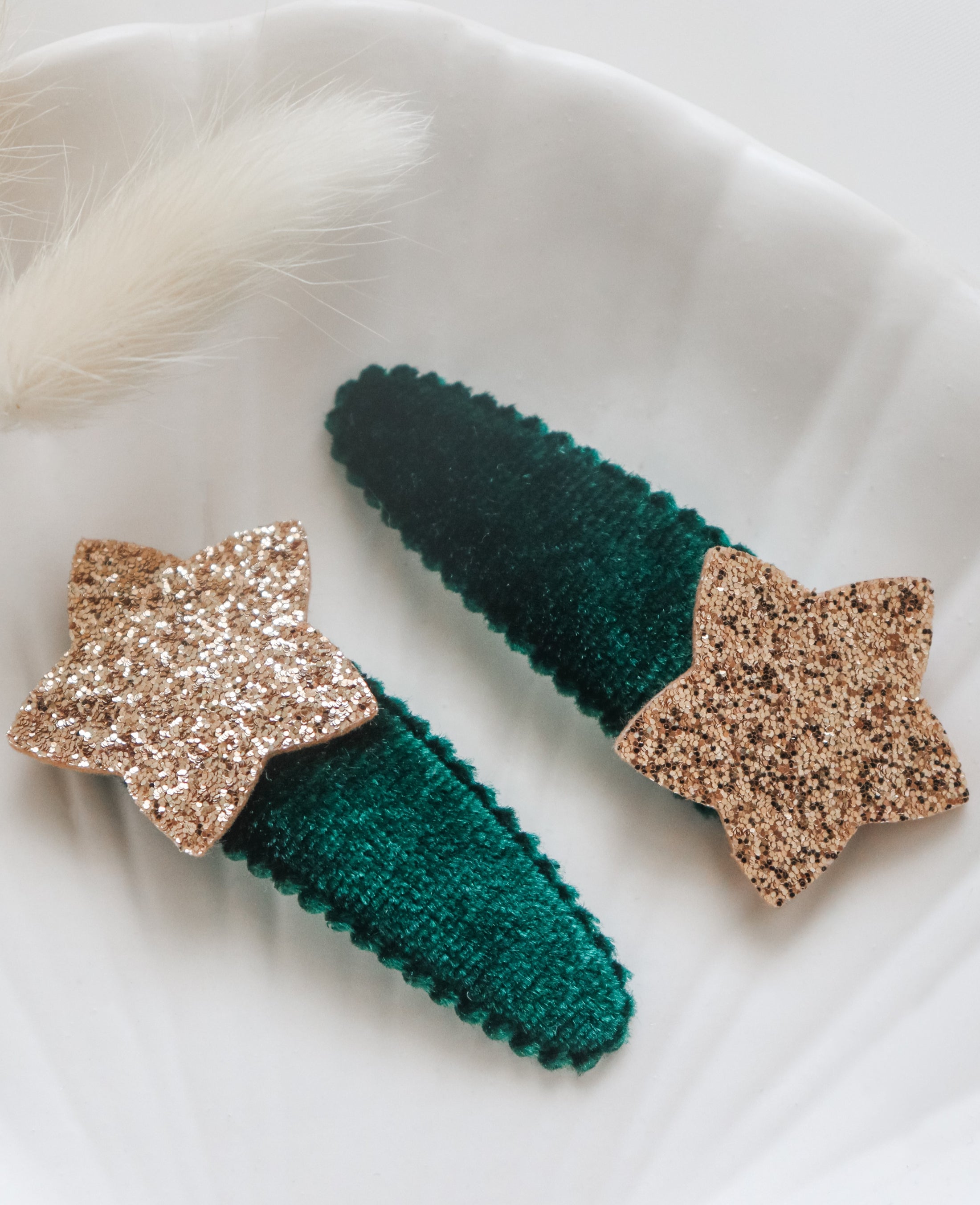 Green Velvet Star Clips - Set of 2