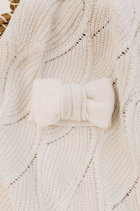 Oversized Top Knot | Milk